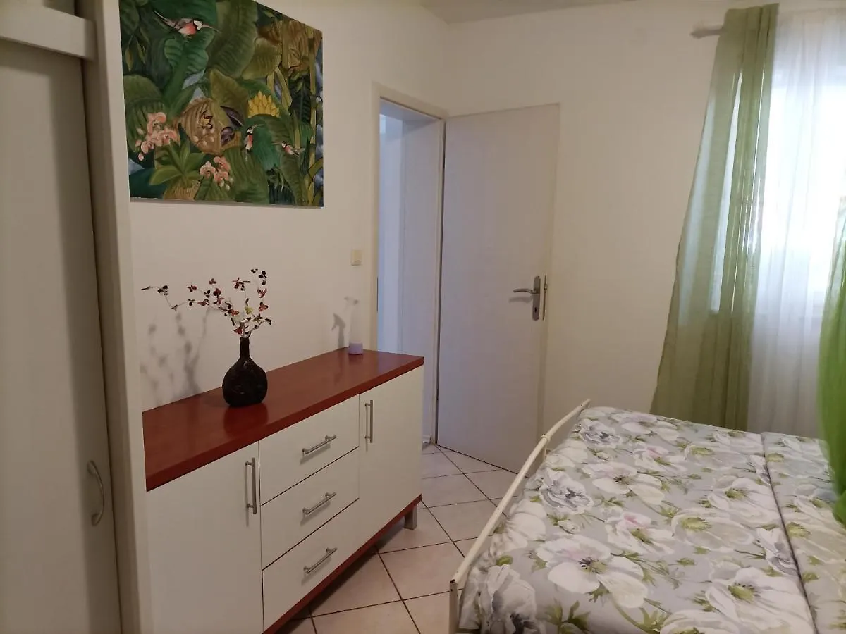 Green Olive Apartment Medulin